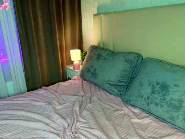 katerine-Monroe webcam