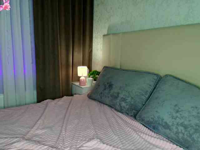 katerine-Monroe webcam