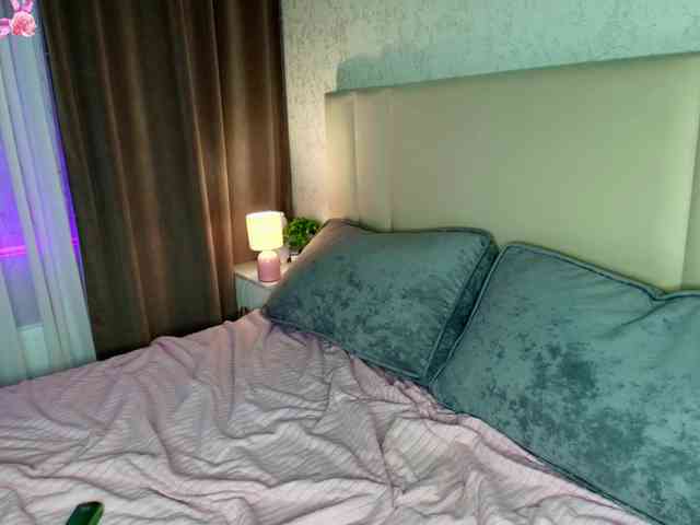 katerine-Monroe webcam