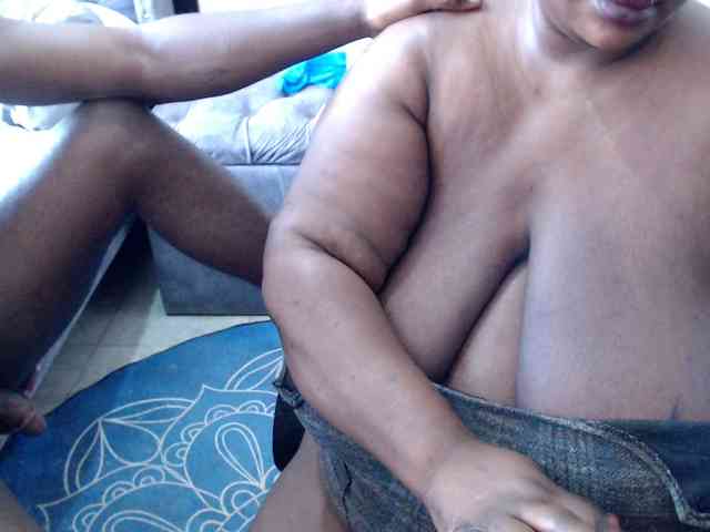 bigboobscoupls bigboobscoupls