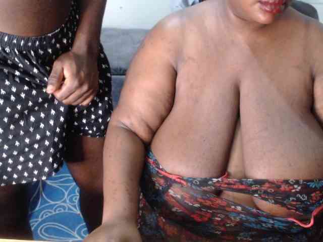 bigboobscoupls bigboobscoupls