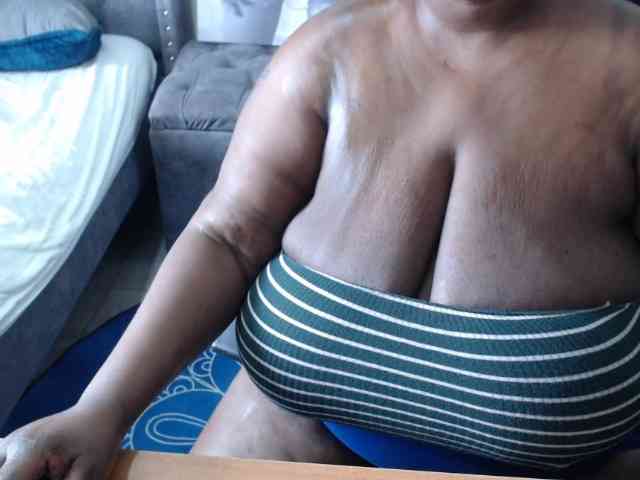 bigboobscoupls webcam