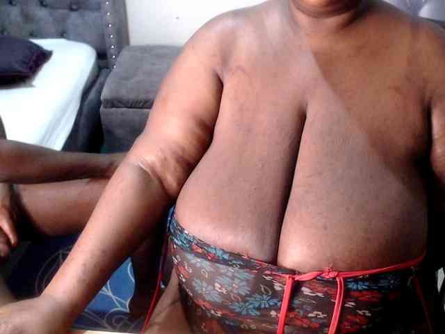 bigboobscoupls webcam