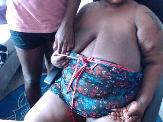 bigboobscoupls bigboobscoupls