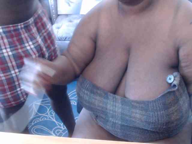 bigboobscoupls bigboobscoupls