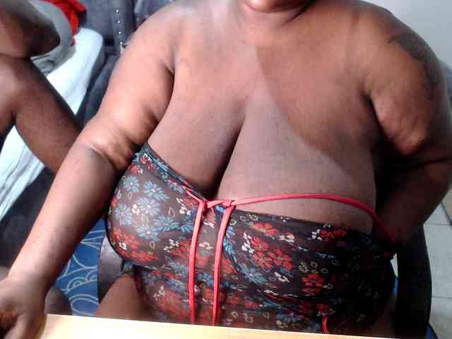 bigboobscoupls webcam