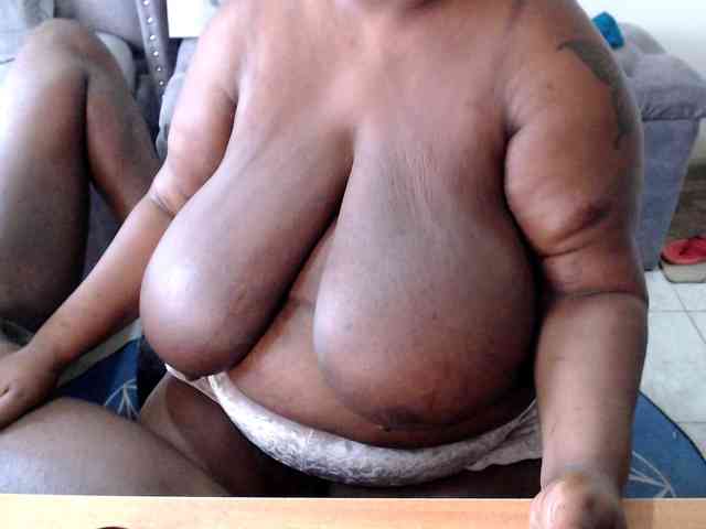 bigboobscoupls webcam