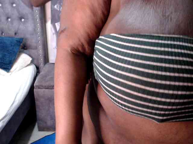 bigboobscoupls webcam