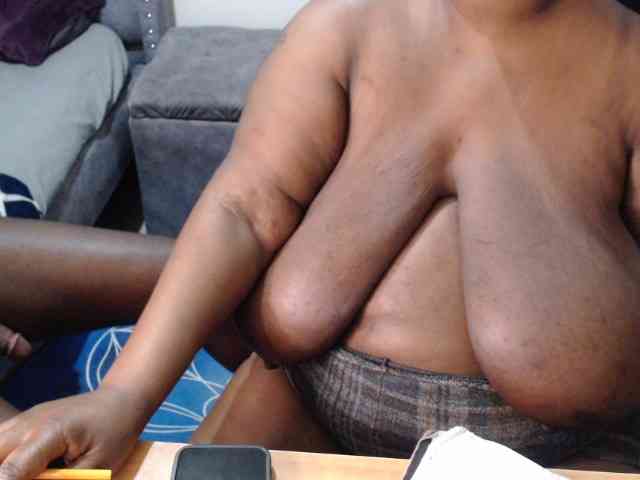 bigboobscoupls webcam