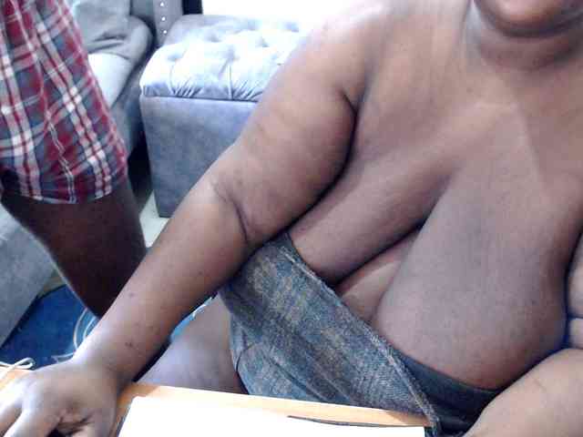 bigboobscoupls webcam