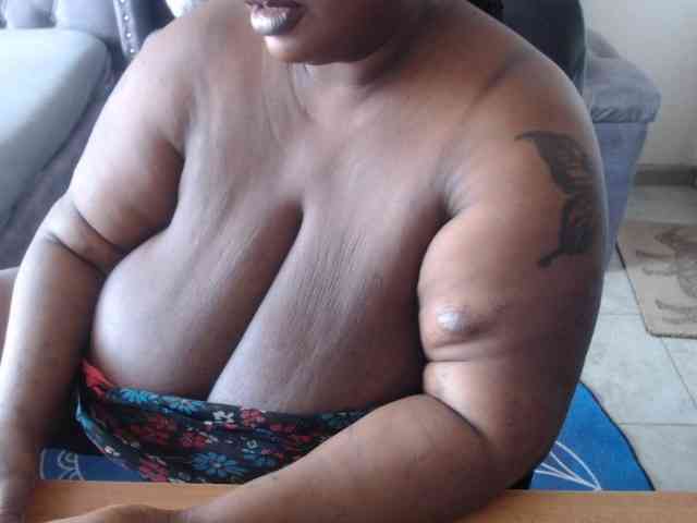 bigboobscoupls bigboobscoupls