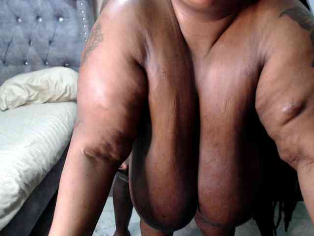 bigboobscoupls webcam