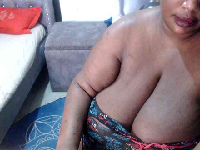 bigboobscoupls webcam