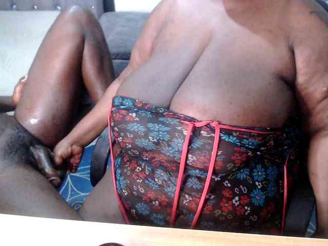 bigboobscoupls webcam