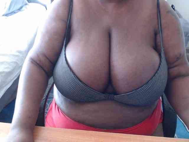 bigboobscoupls webcam