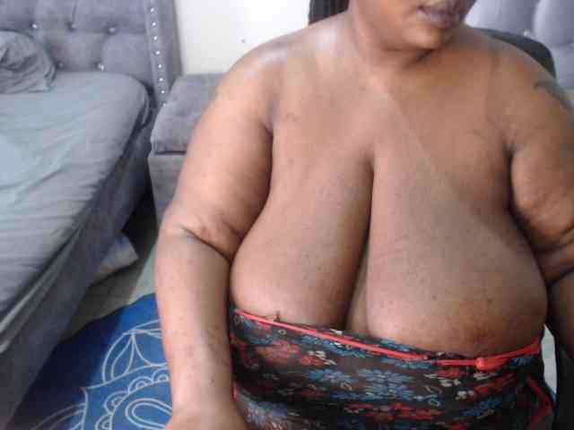 bigboobscoupls bigboobscoupls