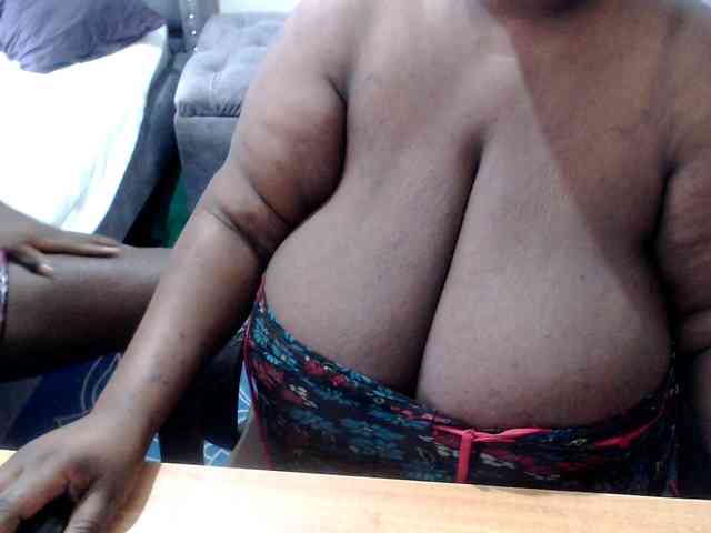 bigboobscoupls webcam