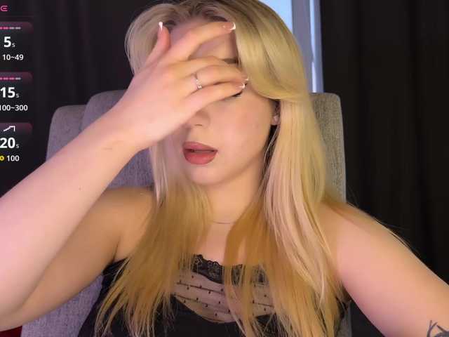 maksisisia's BongaCams show and profile