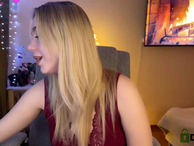 maksisisia's BongaCams show and profile