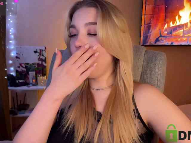 maksisisia maksisisia