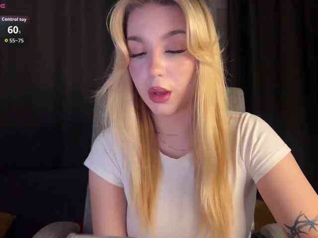 WildSugarr webcam