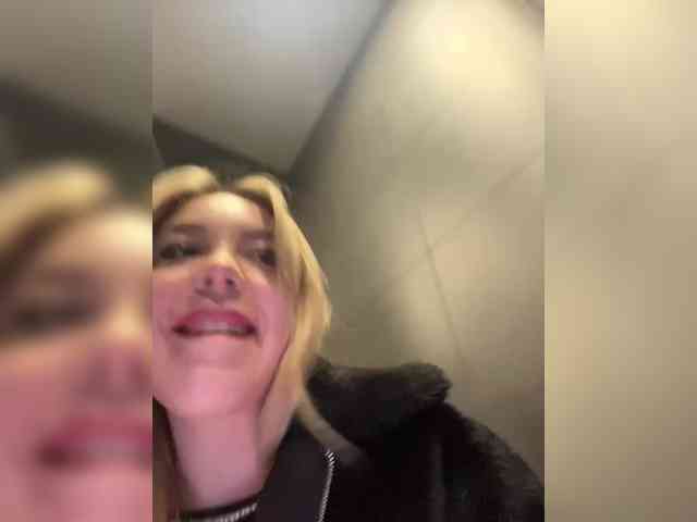 WildSugarr webcam