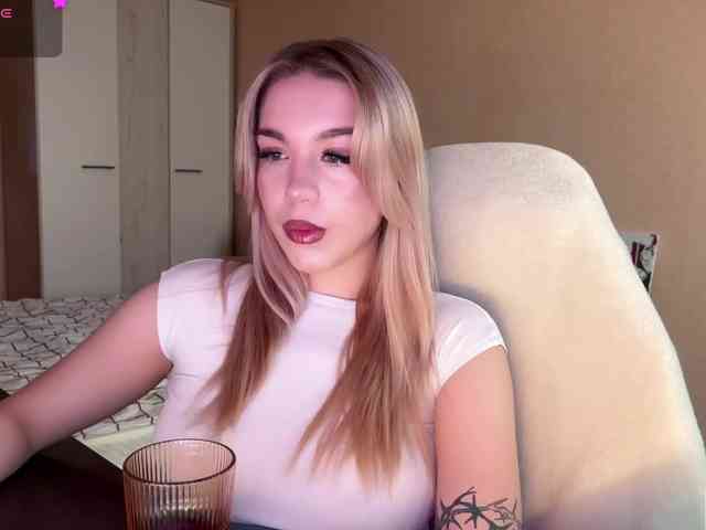 WildSugarr webcam