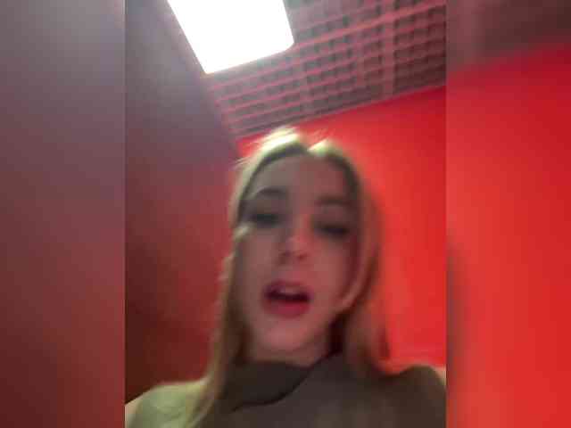 WildSugarr webcam