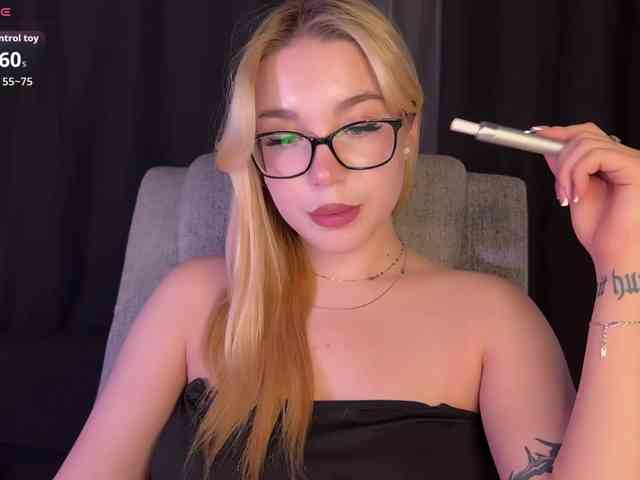 WildSugarr webcam