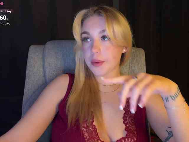 WildSugarr webcam