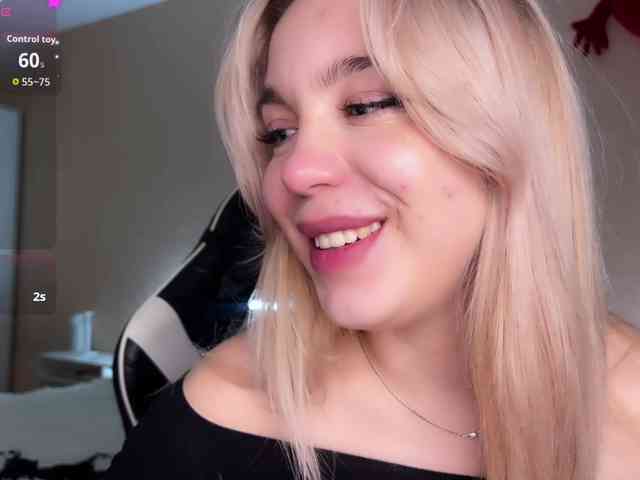 maksisisia Live Webcam on BongaCams