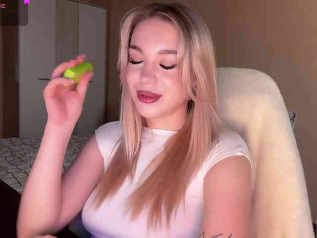 WildSugarr webcam