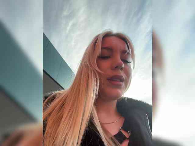 maksisisia Live Webcam on BongaCams