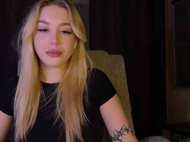 maksisisia Live Webcam on BongaCams