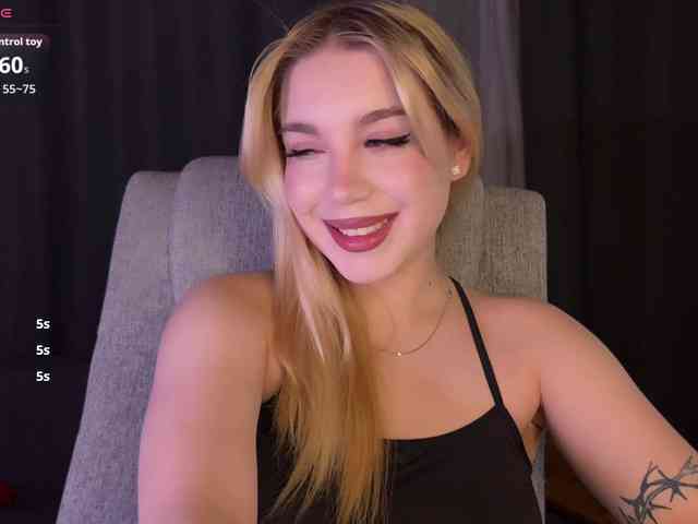 WildSugarr webcam
