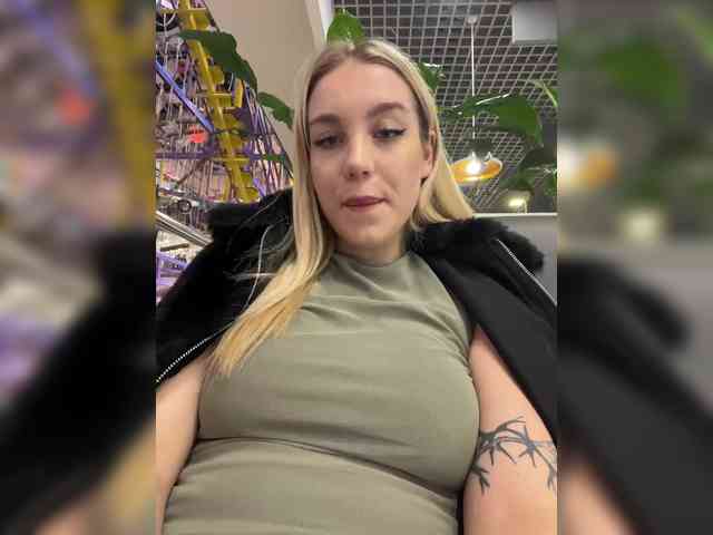 WildSugarr webcam