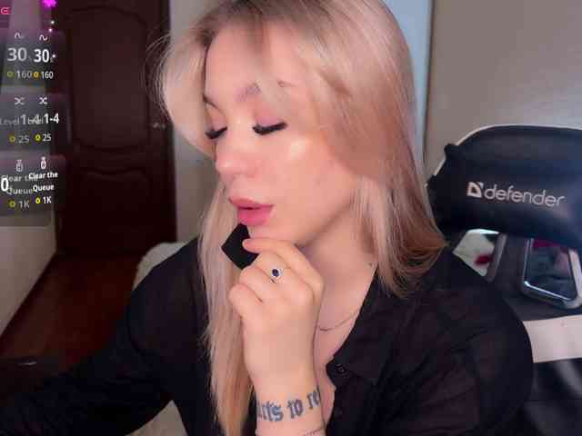 maksisisia Live Webcam on BongaCams