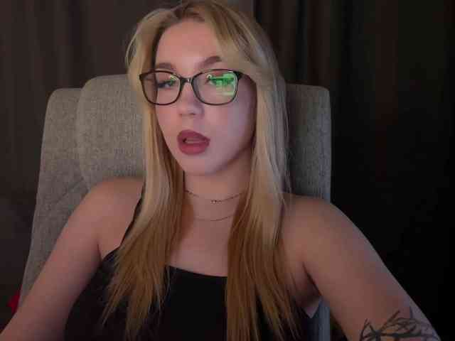 WildSugarr webcam