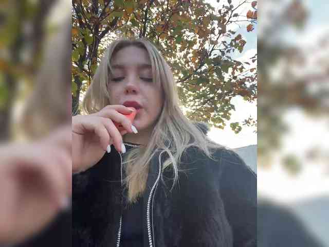 WildSugarr webcam