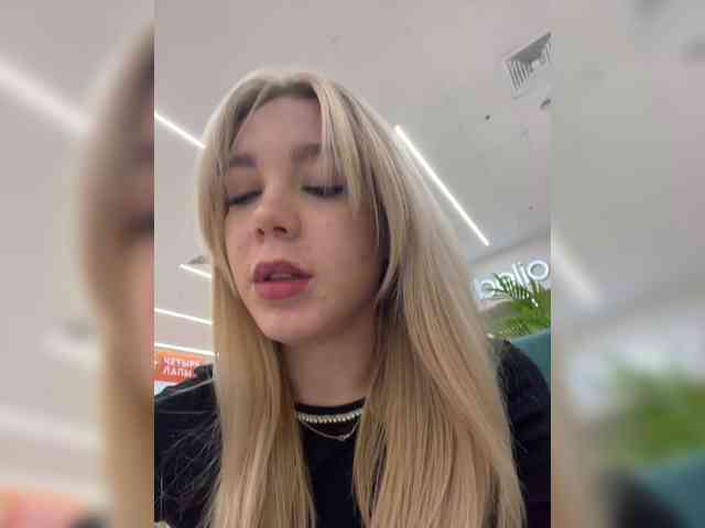 WildSugarr webcam