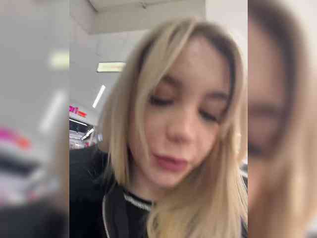 WildSugarr webcam