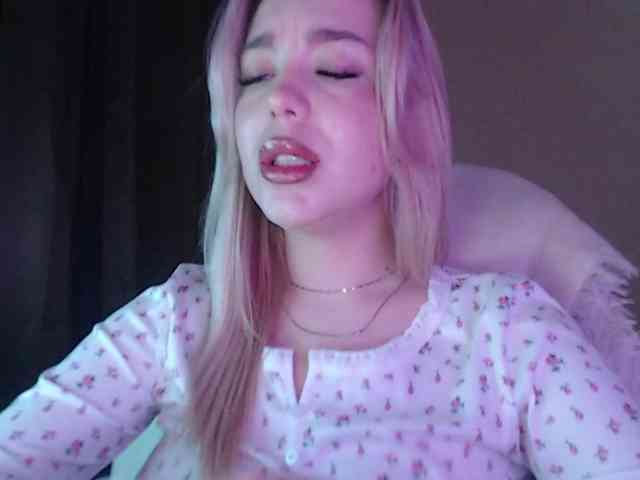 WildSugarr webcam