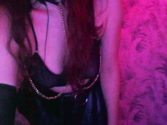 WildFantasyPassionx webcam