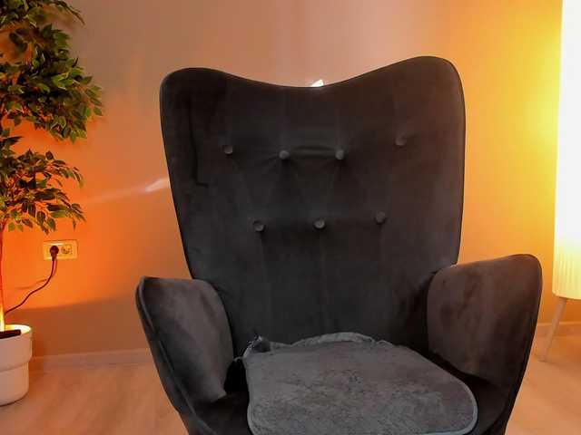 SweetyFit's BongaCams show and profile