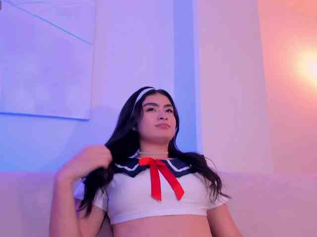 LucyWeiss webcam
