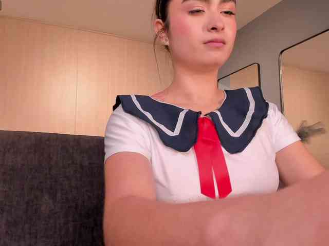 LucyWeiss webcam
