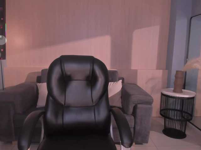 MayaMoretti's BongaCams show and profile