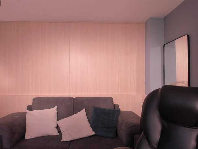 MayaMoretti's BongaCams show and profile