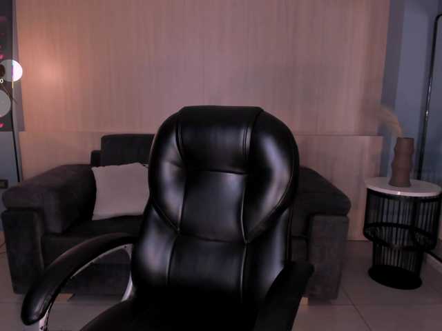 MayaMoretti's BongaCams show and profile