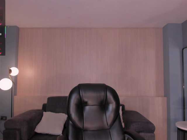 MayaMoretti's BongaCams show and profile